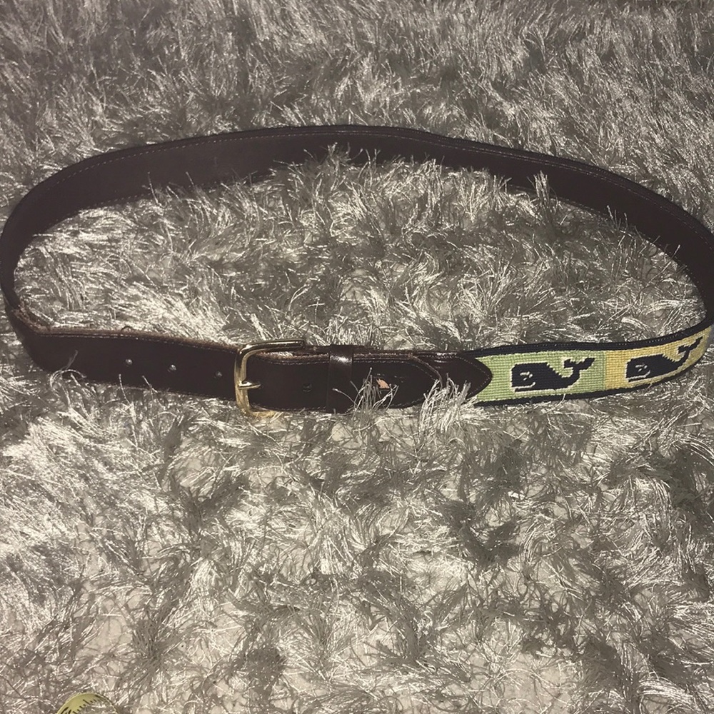 Vineyard vines men’s multi color whale belt